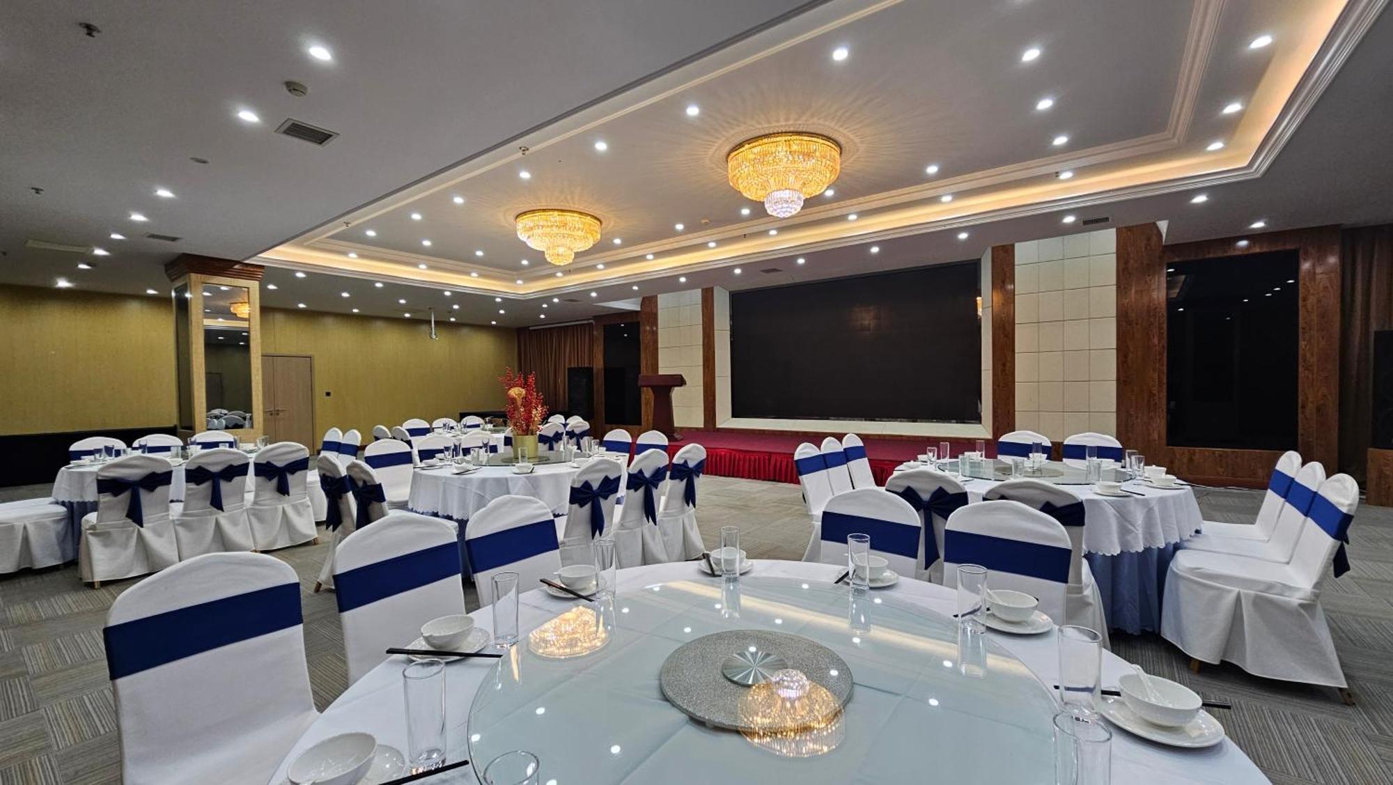 Holiday Inn Express Chengdu Tianfu Square By Ihg - Chunxi Road And Kuanzhai Alley Luaran gambar