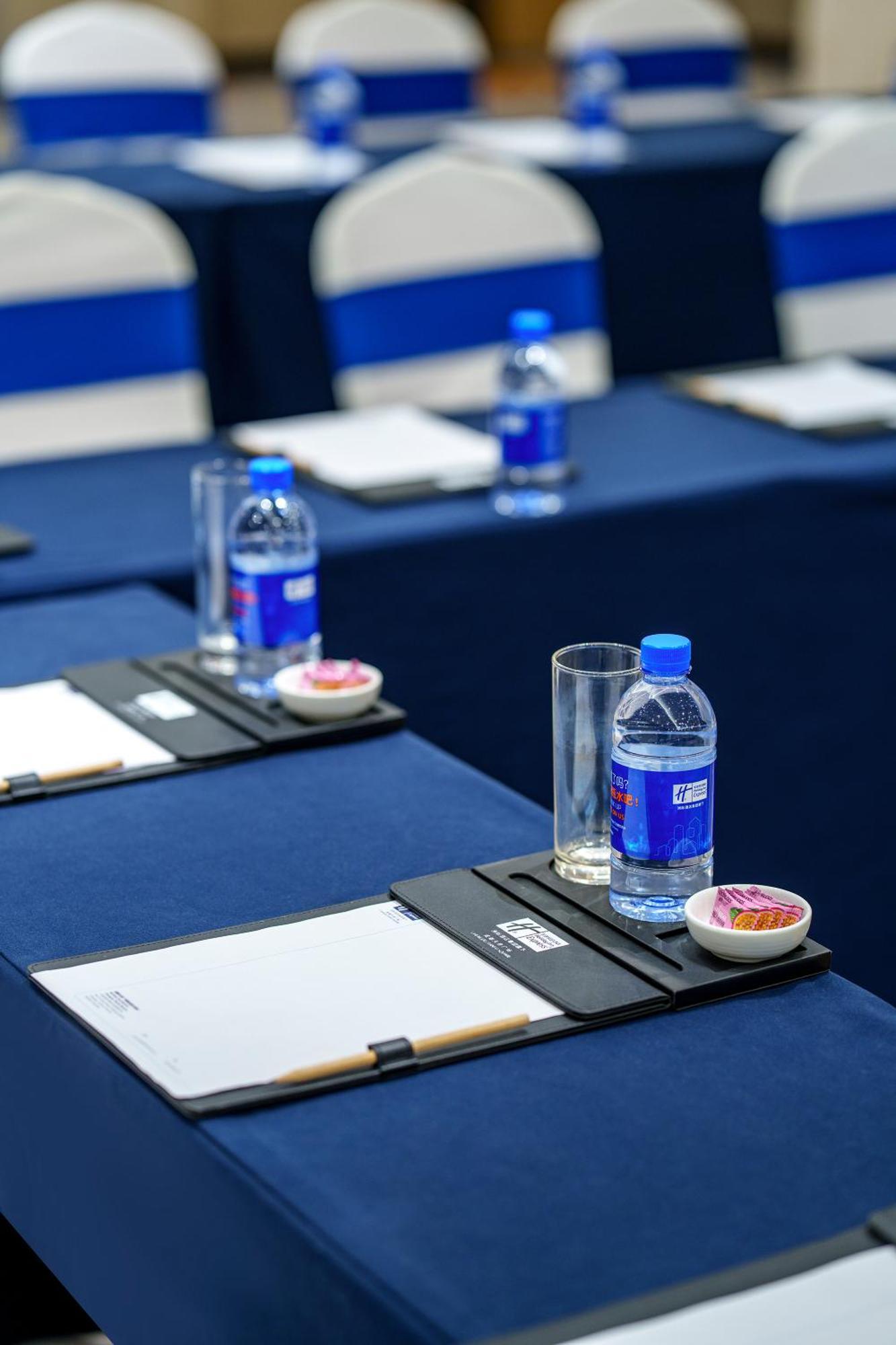Holiday Inn Express Chengdu Tianfu Square By Ihg - Chunxi Road And Kuanzhai Alley Luaran gambar
