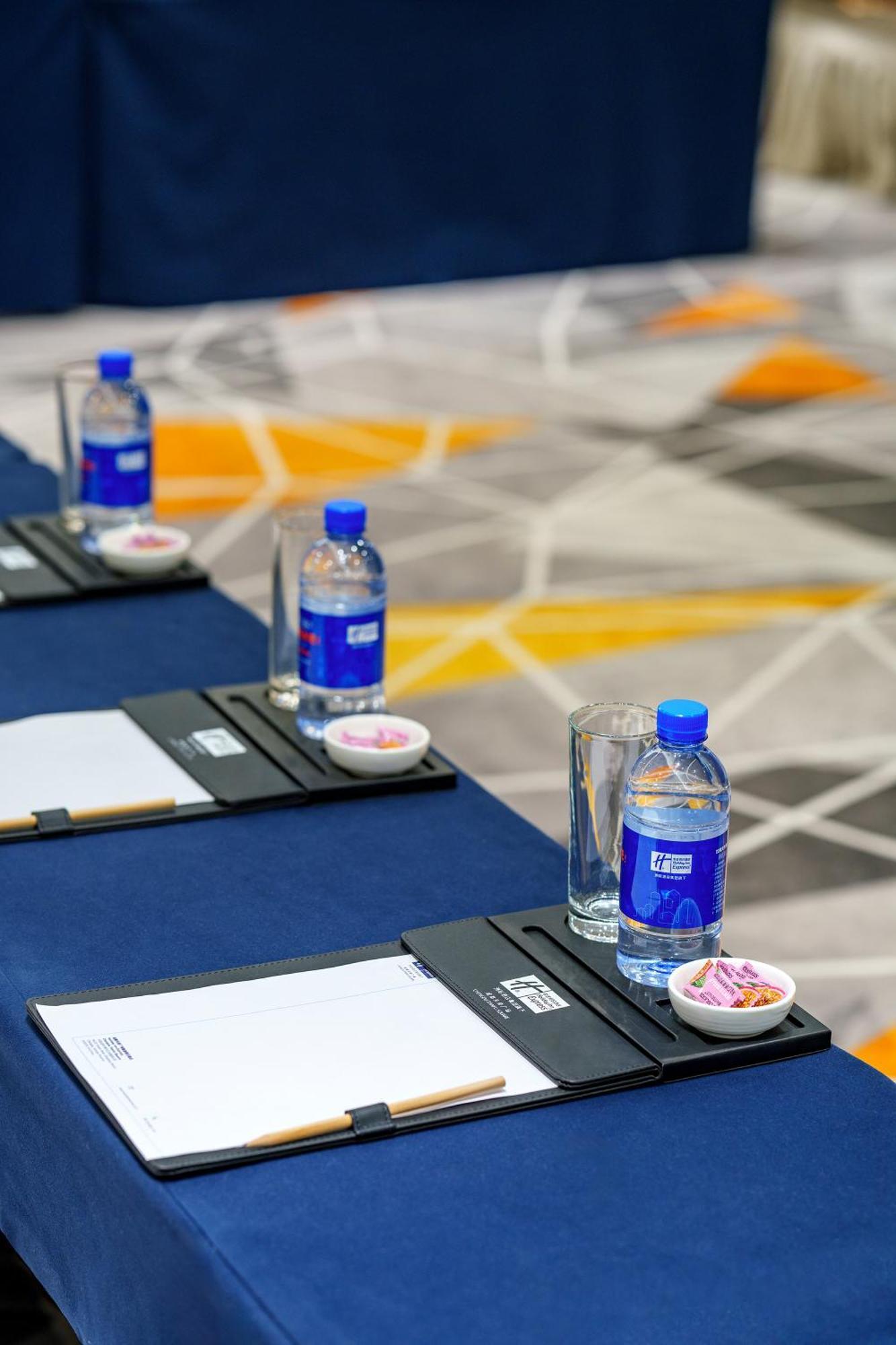 Holiday Inn Express Chengdu Tianfu Square By Ihg - Chunxi Road And Kuanzhai Alley Luaran gambar